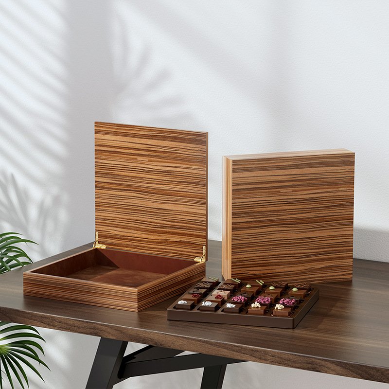 Custom Luxury Chocolate Gift Box Packaging